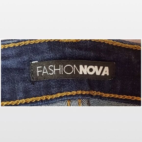 Fashion Nova Size 7 Mid Rise Skinny Blue Jeans - Picture 10 of 12